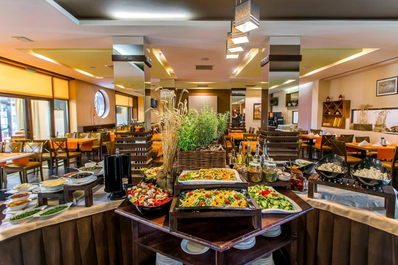 Murite Park Hotel Razlog Extérieur photo