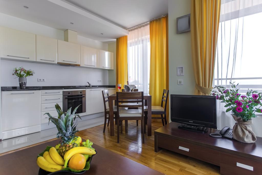 Murite Park Hotel Razlog Extérieur photo